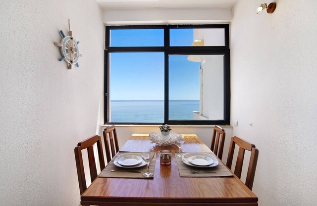 Apartment Torre Sol 1004 - Vista Mar with A/C, Wi-Fi, Garden & Balcony