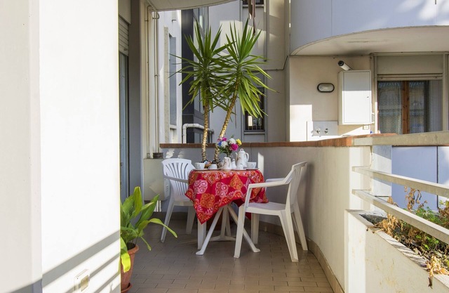 Apartment up to 4 people with terrace and private parking