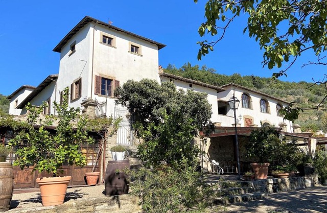 Apartment Villa Grassina-2 by Interhome