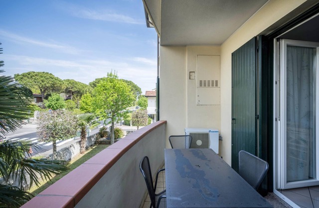 Apartment Villa Ines Bilocale 1 with Air Conditioning & Garden