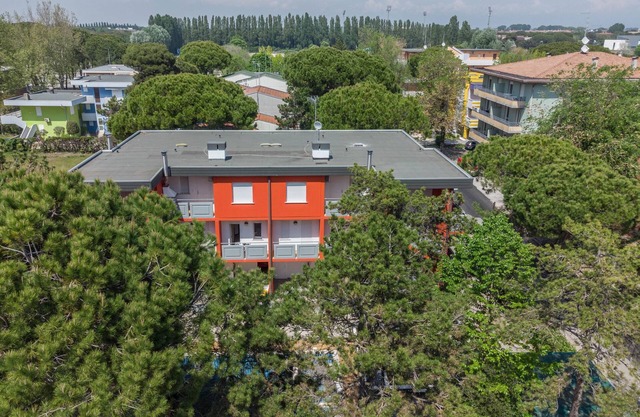 Apartment 'Villa Luca Trilocale 2' with Pool, A/C and Wi-Fi