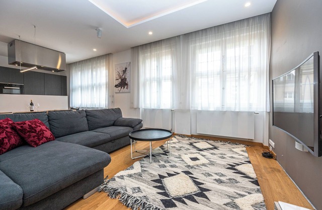 Apartment with terrace Old Town