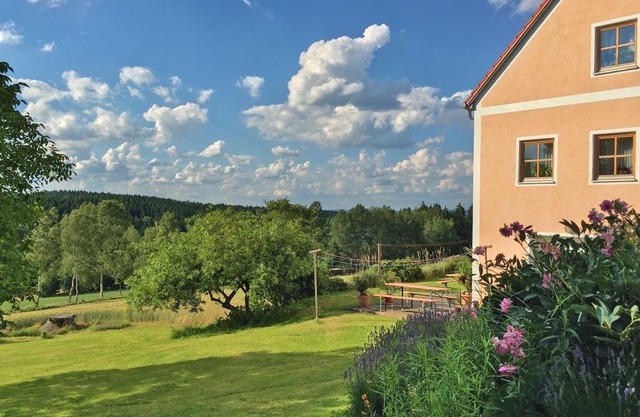 Apartment with all amenities, garden and sauna, located in a very tranquil area