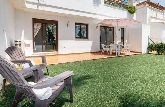 Apartment with garden and pool