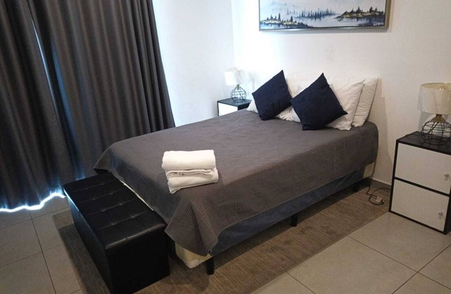 Apartment with incredible view to the volcano of San Salvador!