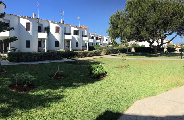 Apartment with pool near the beach and minutes from Ciutadella