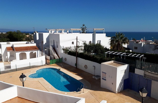 Apartment with Private Solarium, Close to Cantal Beach