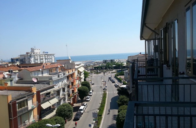 Apartment with sea view