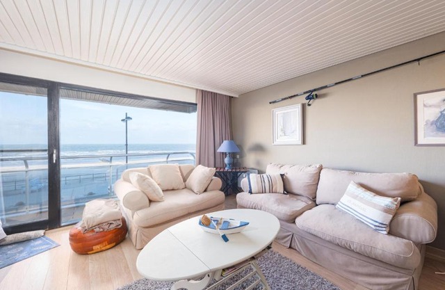Apartment with sea view in Middelkerke