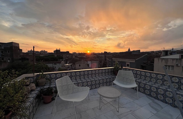 Apartment with terrace in the heart of Catania