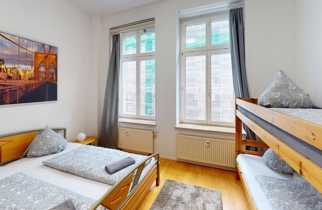 Apartment 'Zentrales Loft Mitten In Leipzig' with Wi-Fi