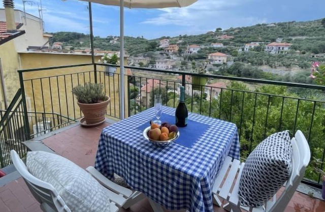 Apartment Zia Fanni in Imperia - 4 persons, 1 bedrooms