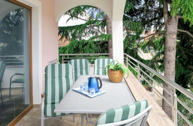 Apartment Zinka - ROJ131