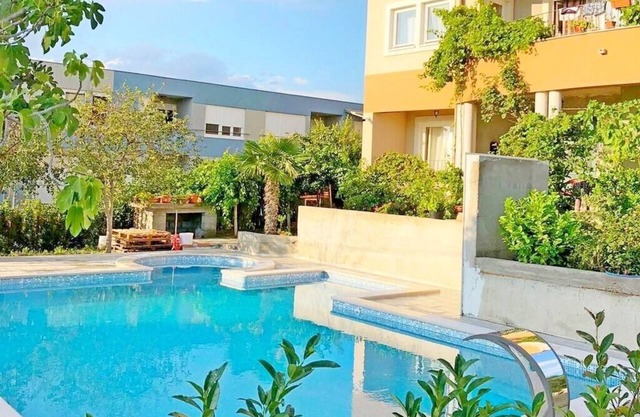 Apartments and rooms Marija, (10100), Split, Croatia