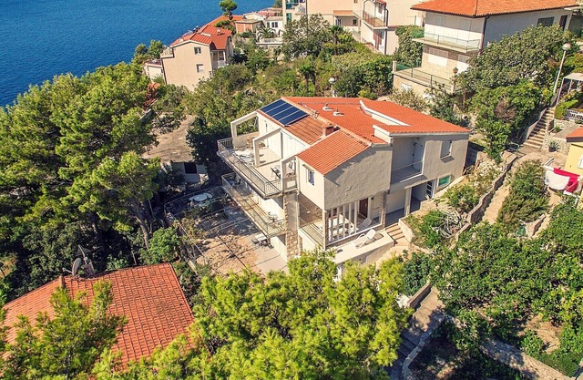 Apartments Boris, (15156), Baška Voda, Croatia