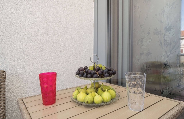 Apartments Cozy (116201-A2) - Lukoran