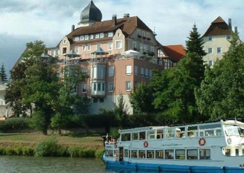 Apartments direkt am Neckar