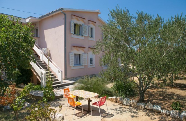 Apartments for families with children Novalja, Pag - 6490