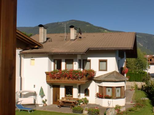 Apartments in Naz-Sciaves, Italy
