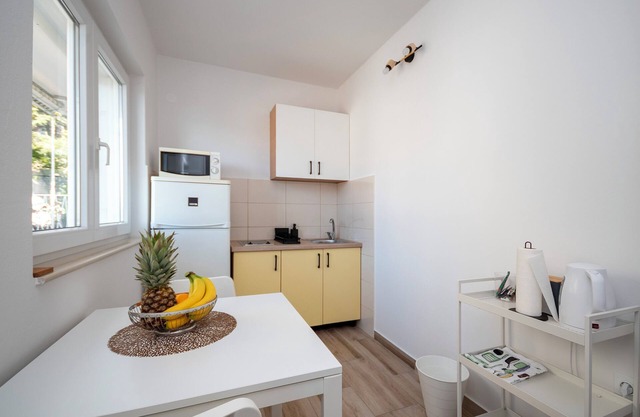 Apartments Ivan (10553-A1) - Omis