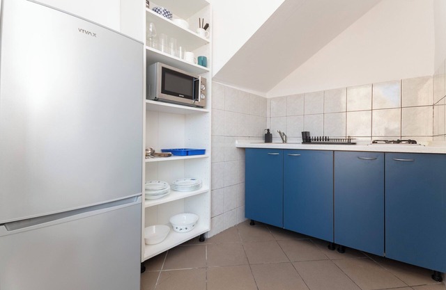 Apartments Ivan (10553-A3) - Omis