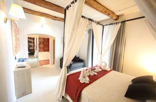 Apartments Luxury "I BORGHI", Relais Piazza del Plebiscito
