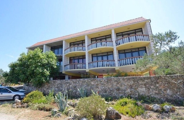 Apartments Marica, (3368), Lumbarda, Croatia