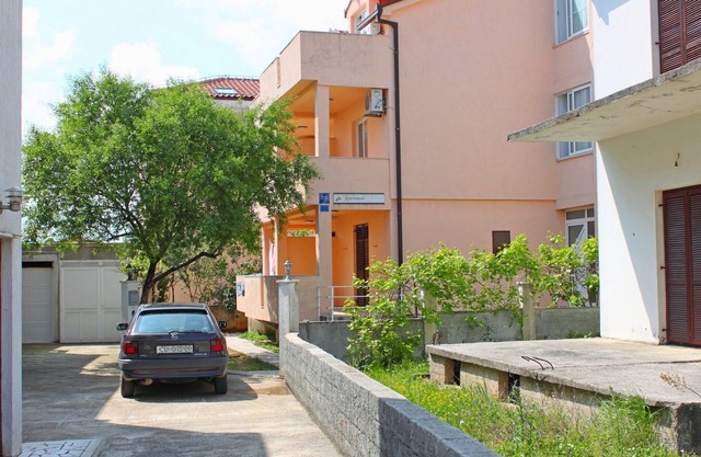 Apartments Mirjana, (12556), Orebić, Croatia