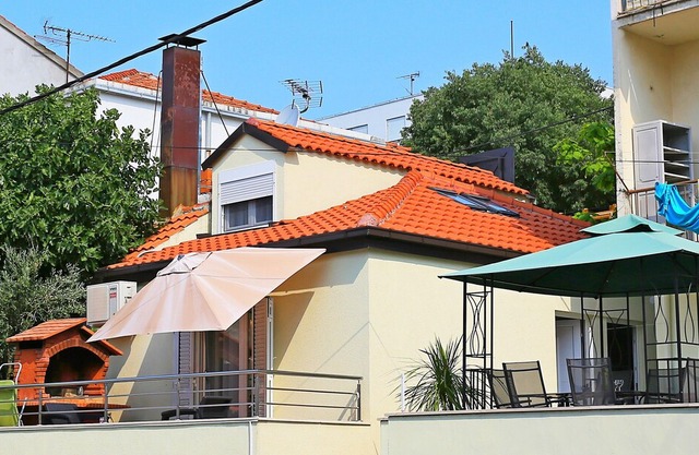 Apartments Nikša, (16072), Split, Croatia