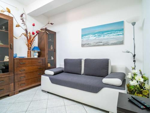 Apartments Nikolina LU - One-Bedroom Apartment with Balcony