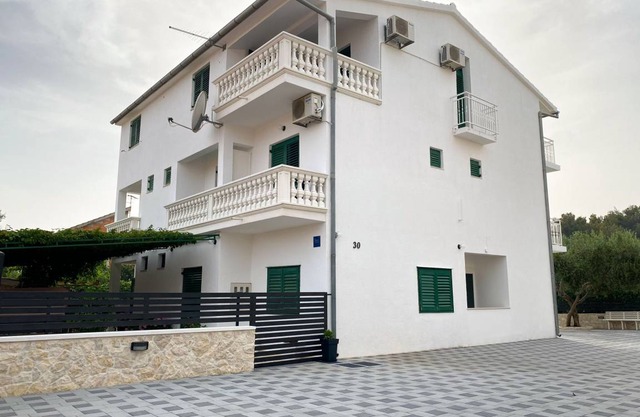 Apartments Pulić