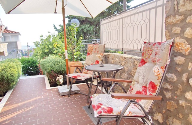Apartments Sweet Escape- Studio Apartment with Terrace and Sea View