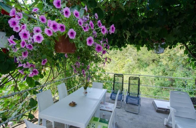 Apartments Vesela - Premium One Bedroom Apartment with Terrace and Partial Sea View