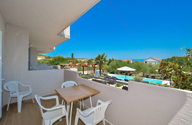 Apartments Villa Ana (20601-A2) - Kukljica
