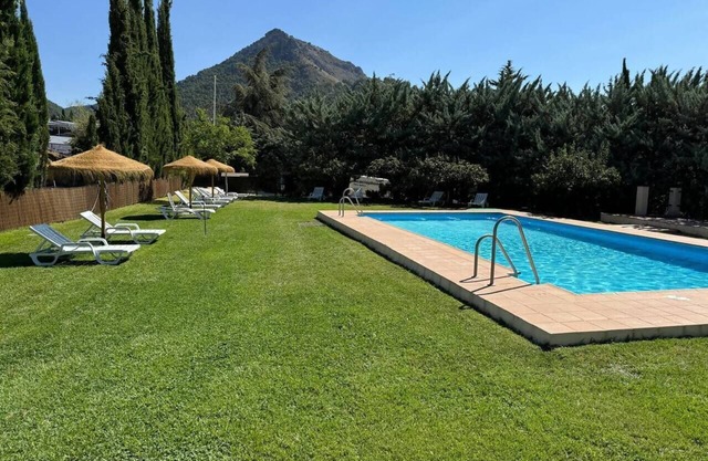 Apiedesierra Granada - Casa Rural Luis
