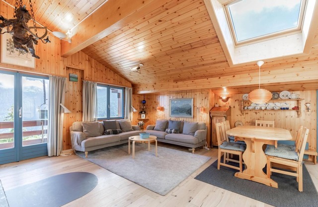 App. Les Lupins 17 - Two Bedroom Apartment, Sleeps 4