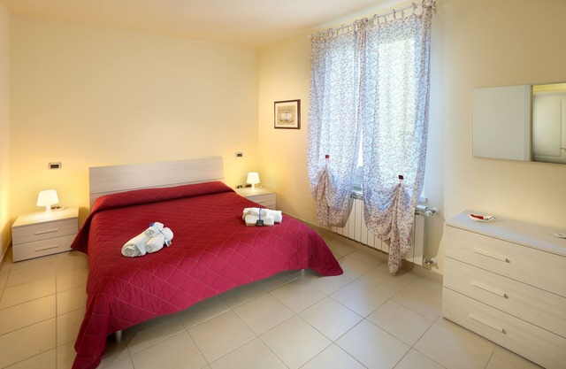 Appartamento "Siena" - Lovely apartment located near the city's train station!
