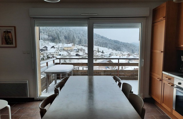 Appartement 6 Personnes aux Pieds des Pistes et Sentiers de Randonnées