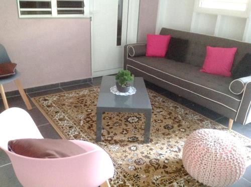 Appartement au calme aux Abymes avec climatisation – 70 m²