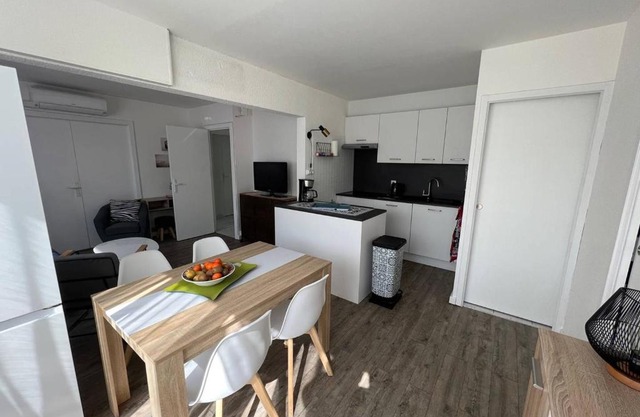 Appartement Climatisé T3 avec Piscine, Proche Plage et Commerces - Le Barcarès - FR-1-81-573