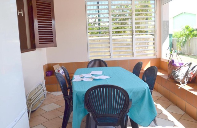 Appartement de 2 chambres avec jardin clos et wifi a Le Diamant a 1 km de la plage
