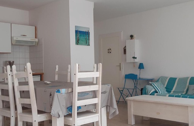 Appartement lumineux avec parking privé près du port et de la plage à Saint-Martin-de-Ré - FR-1-544-7