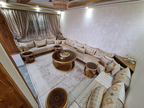 Appartement Luxe Tanger, 3chambres, Clim, WIFI et Grande Terrasse