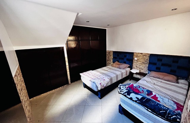 Appartement Meublé Pour Famille de 4 à 6, à 5 min à Pied de la Plage de Harhoura