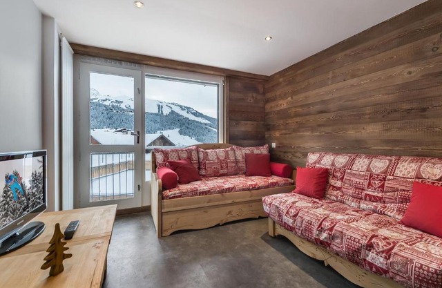 Appartement rénové 2 pièces cabine près des pistes à Courchevel - FR-1-563-93