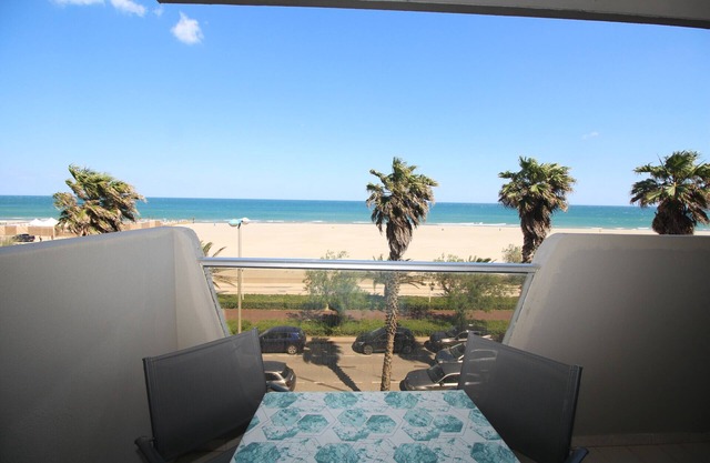 Appartment with sea view