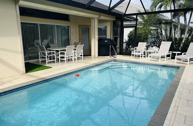 April and May 2024 Months Available Lely Resort -Naples 5 Star House