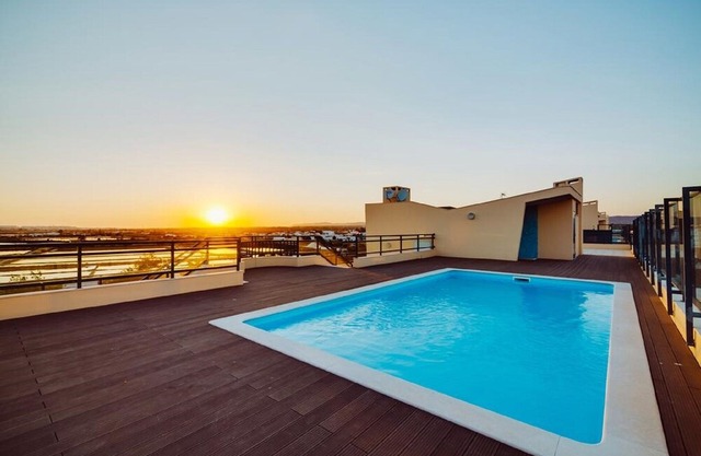 Apt T3 Marina Olhão - great terrace with sea view - Free WI-FI