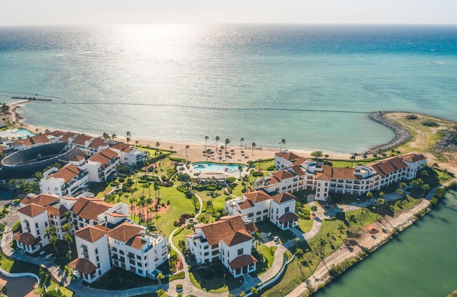 Apt with 2BR and beach access in Punta Palmera