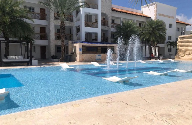 Apto estudio en Punta Cana, vista a la pisicina